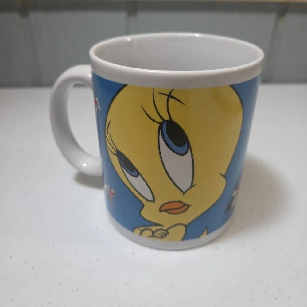 Vintage Looney Tunes Tweety Bird Mug Coffee Avon Gibson 1998 Warner Bros